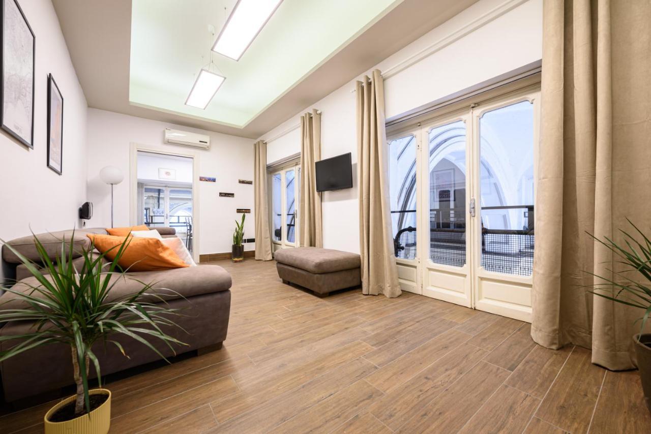Piazza Nicola Amore 14 Napoli Ngoại thất bức ảnh